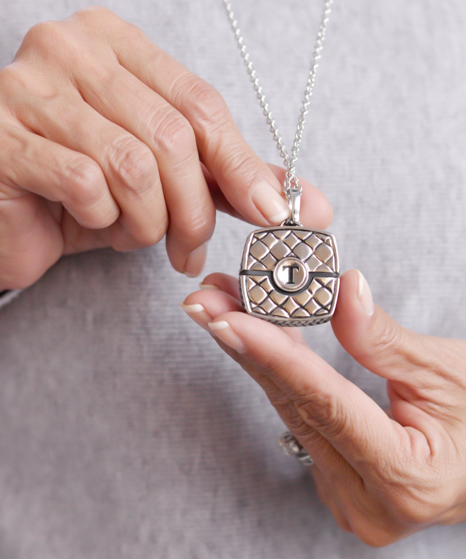 Sally Lapis Blue/Rhodium